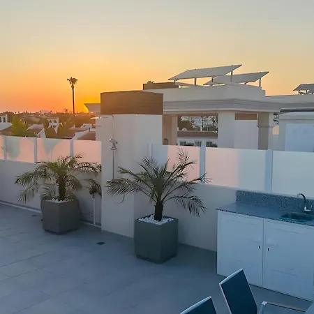 Sunset Adhara Διαμέρισμα
